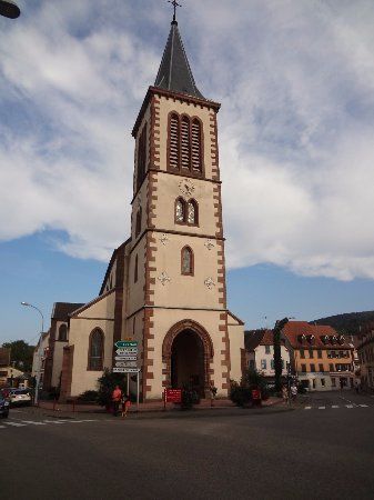 die katholische Kirche Saint-Léger