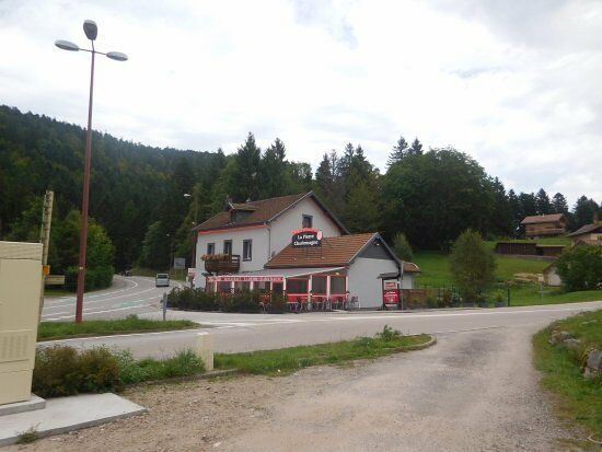 Chez Dede