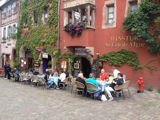 Caveau Au Cep De Vigne