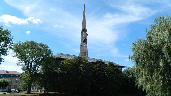 l'Eglise Saint Remy de Baccarat
